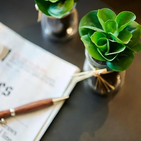 Apartment Bubble 8 *