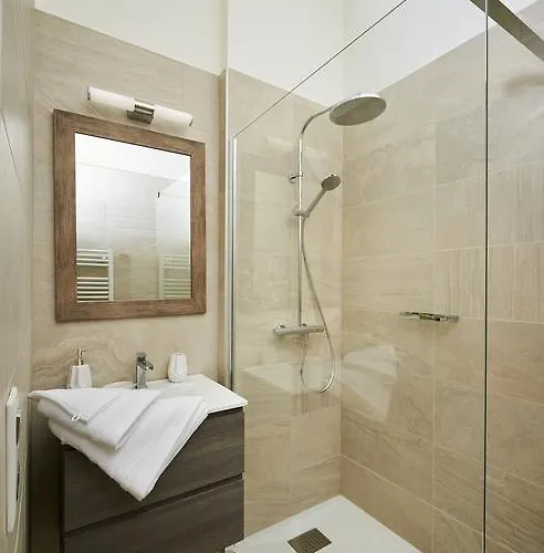 Apartment Bubble 8 *